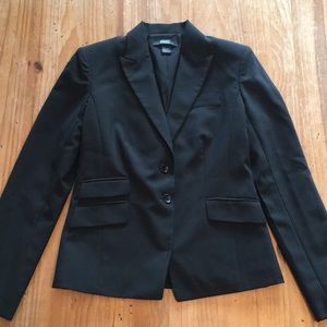 Black blazer 👩🏻‍💼